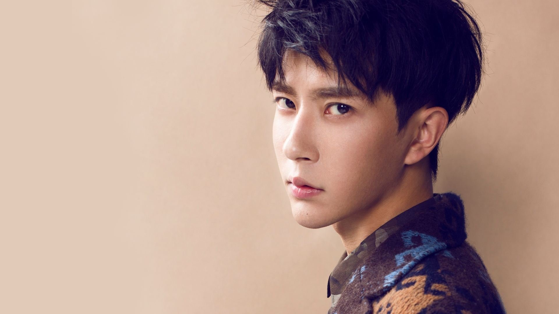 APEX英雄 TSM三人组无解配合 力压全球劲敌，apex里的ty