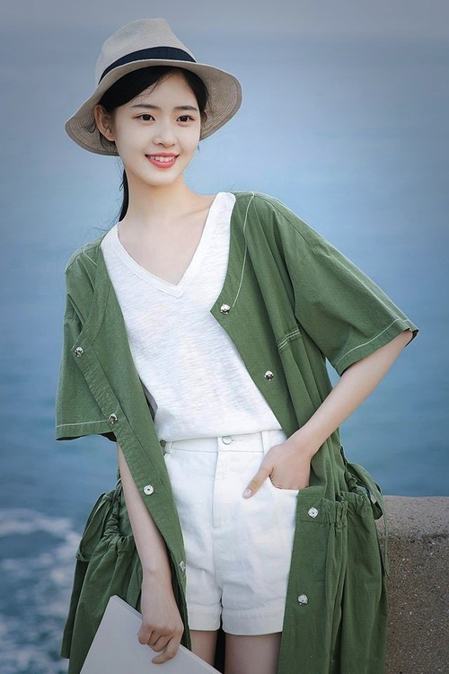 爱游戏官方入口-_骑士年轻球员成长迅速，未来充满希望_，骑士球员出场